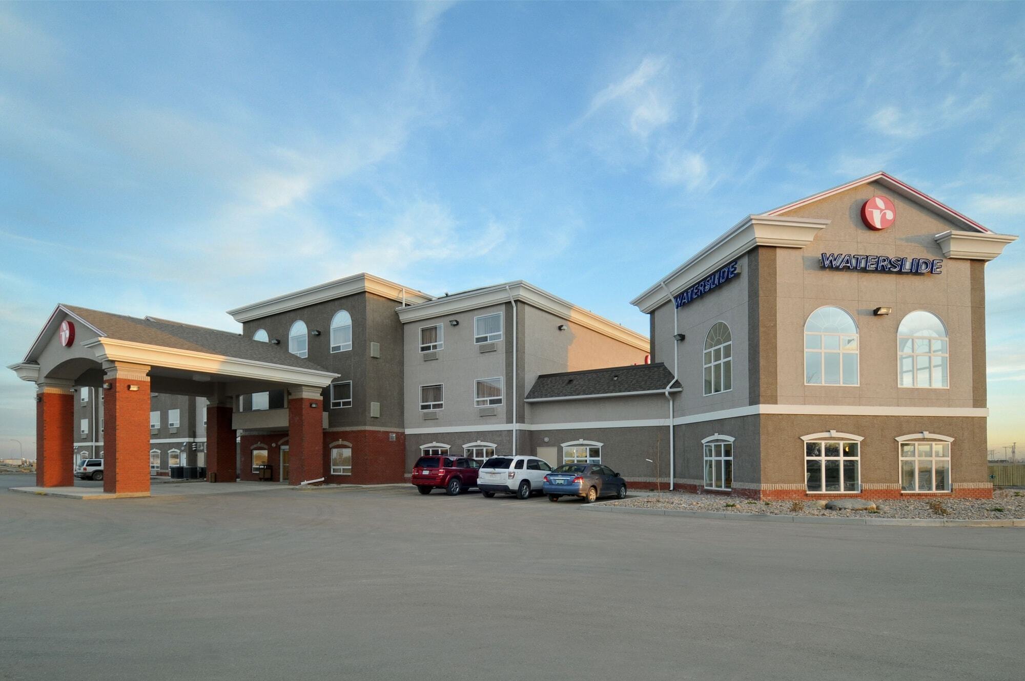 Ramada By Wyndham Weyburn Ξενοδοχείο Εξωτερικό φωτογραφία