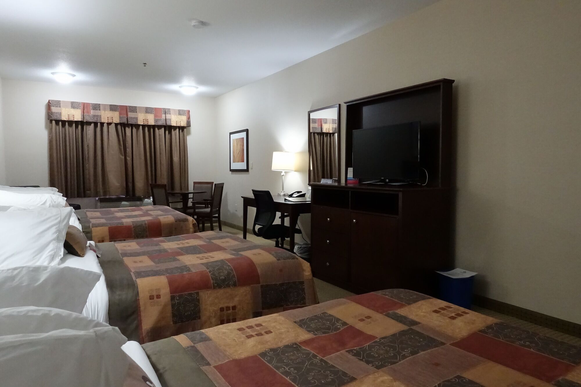 Ramada By Wyndham Weyburn Ξενοδοχείο Εξωτερικό φωτογραφία